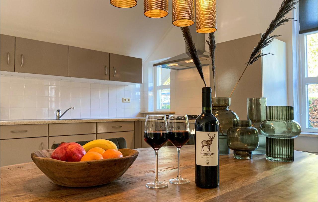 Nice Home In Putten With Kitchen Exterior photo